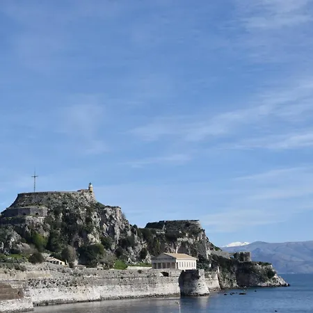 Matty'S Apartment In Corfu Town Exterior photo