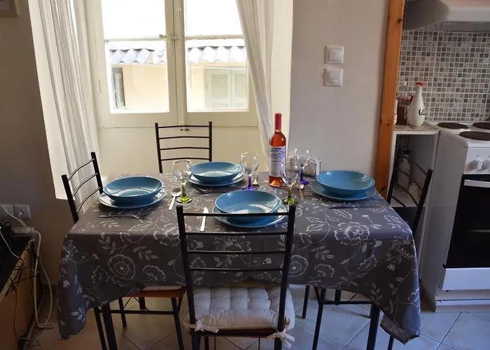 Matty\'S Apartment In Corfu Town