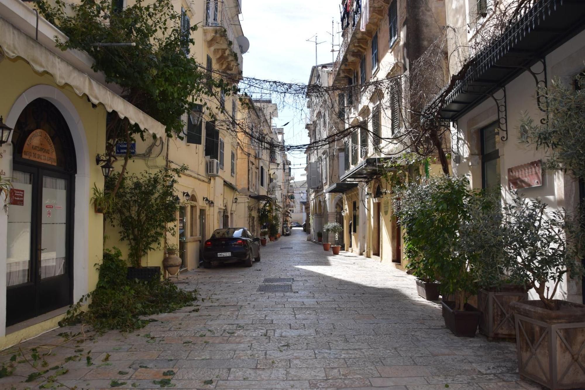 Matty's In Corfu Town Apartment *